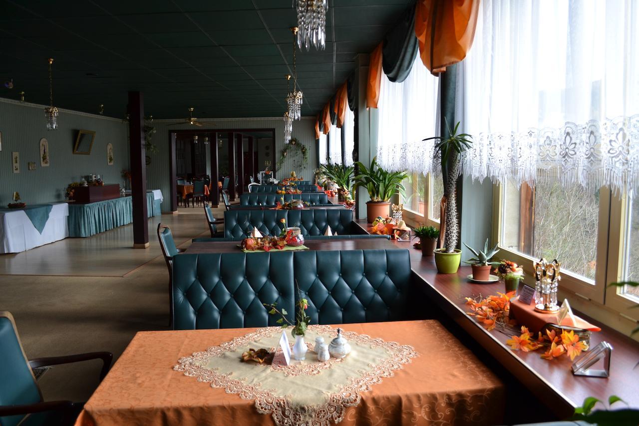 Hotel Weisser Hirsch Schwarzburg Экстерьер фото